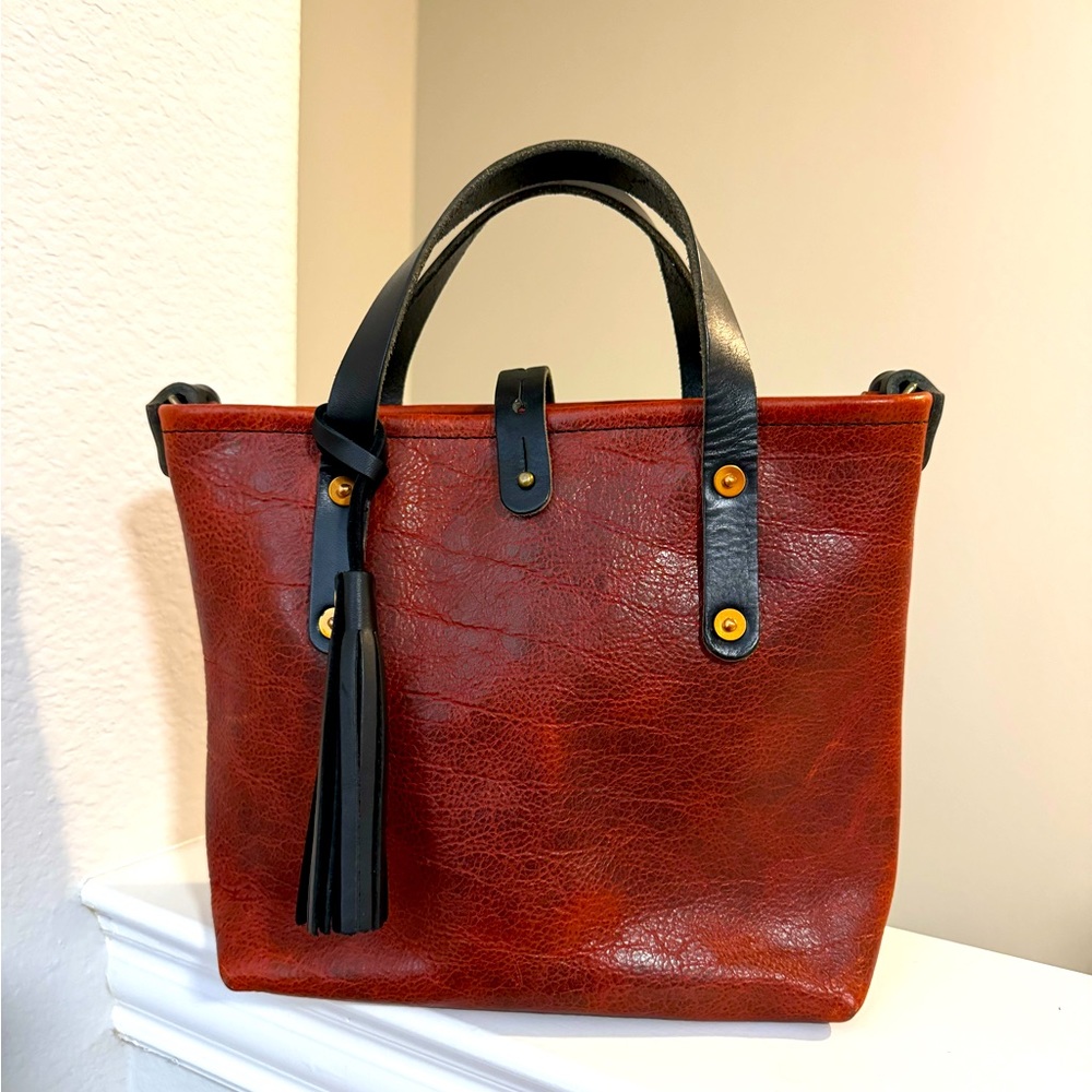 Go Forth Goods GFG Mini Avery Crossbody Tote Purse